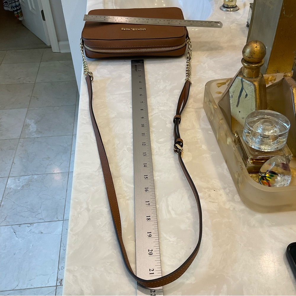 Michael Kors Crossbody / Shoulder bag, Pebbled leather, 9” x 7”, saddle color - Picture 16 of 16
